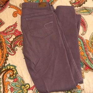 American Eagle light purple skinny jeans
